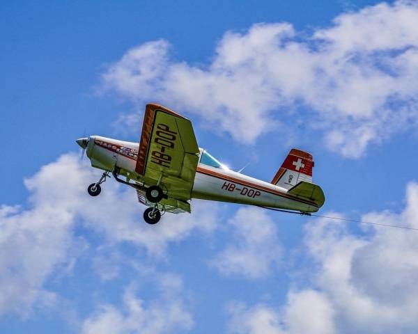In de lucht (3/4, verschijnt volgend schooljaar)